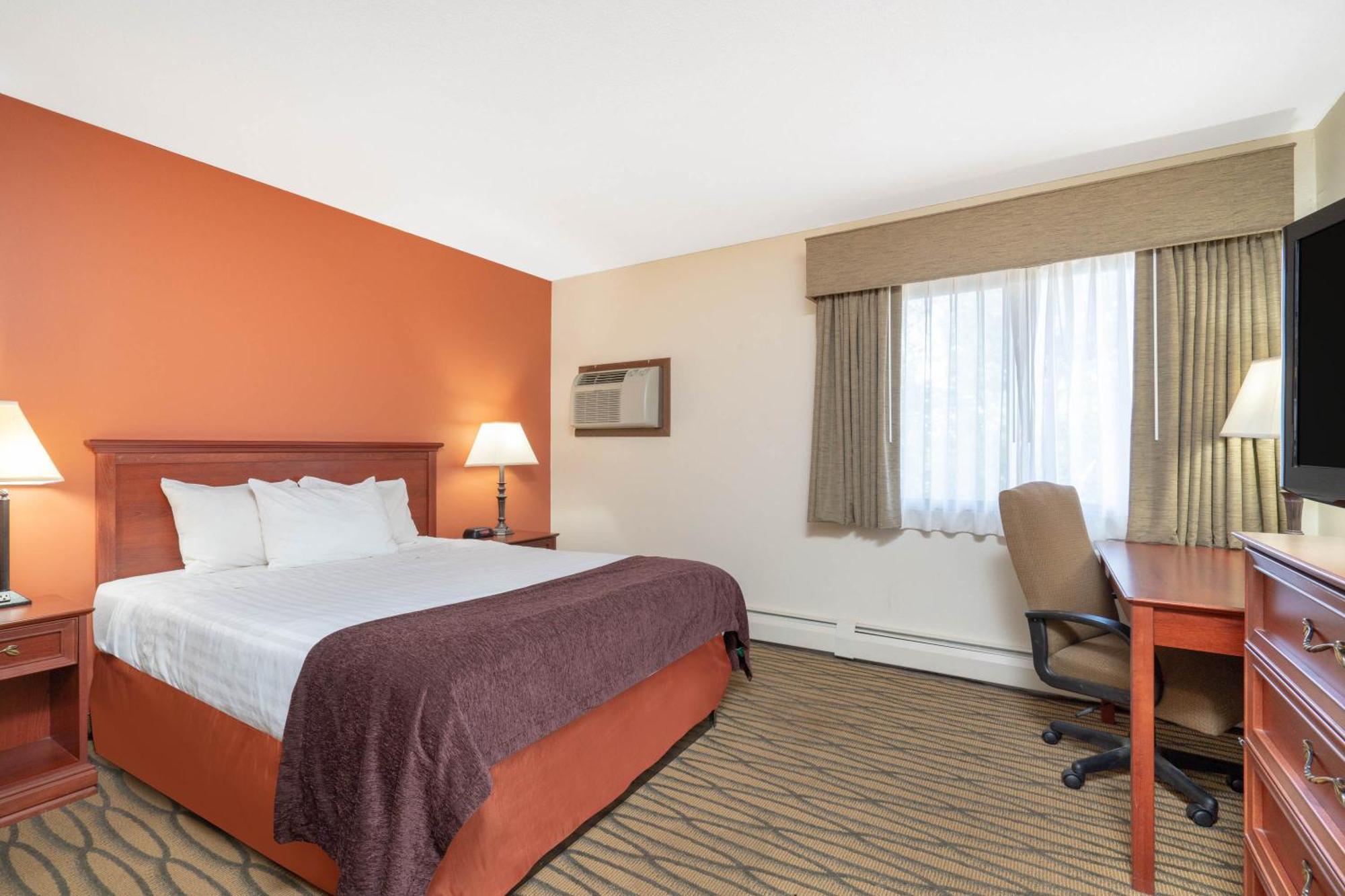 Aspen Hotel Rogers Formerly Americ Inn מראה חיצוני תמונה